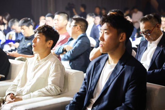 享受到快人一步的快乐。展示图片
